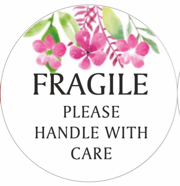 Fragile stickers pack of 4 20.2.24